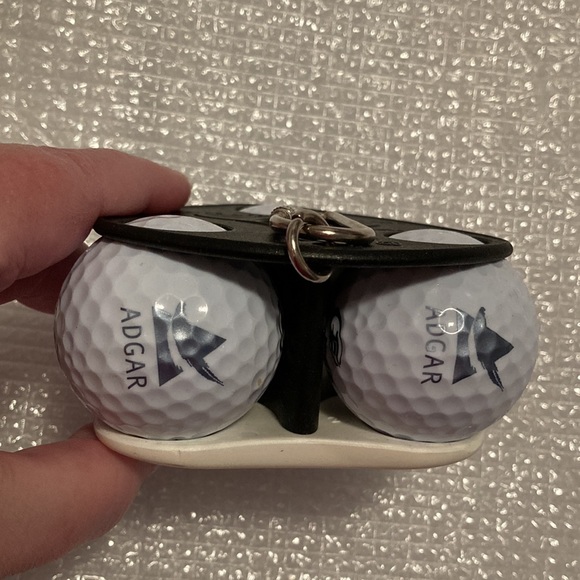 NWOT -  PAYGE Golf Ball Triangle Holder W/Bag or Belt Clip & 3 New Balls - Picture 4 of 7